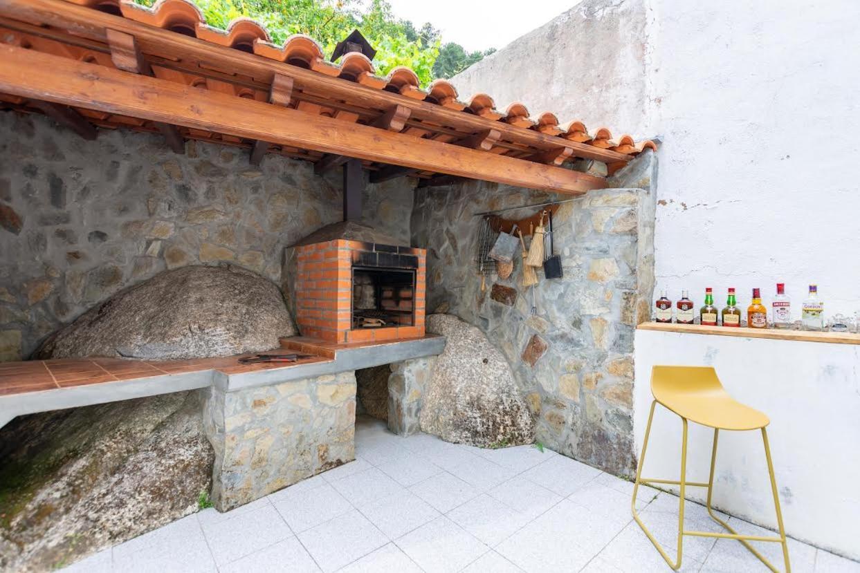 A Casa Da Rapariga De Cabelo Azul Manteigas Exterior foto